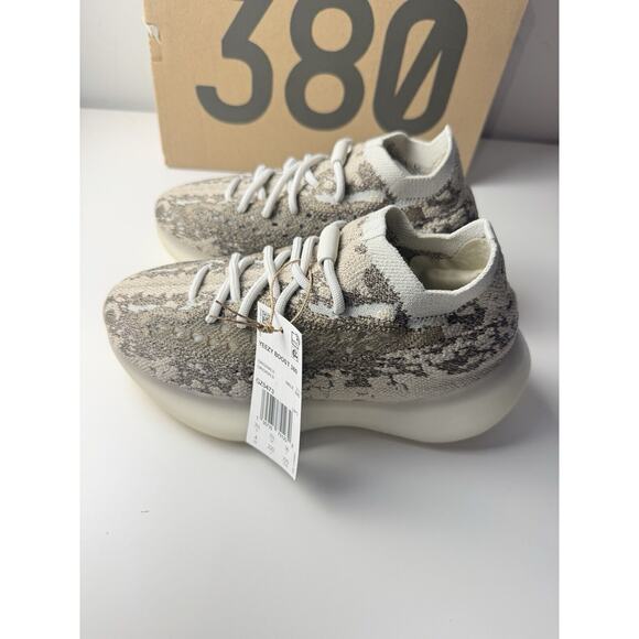 Size adidas Yeezy Boost 380 Pyrite